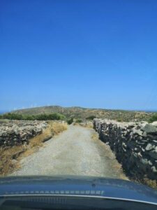 een 4x4 auto is geen overbodige luxe in Kreta