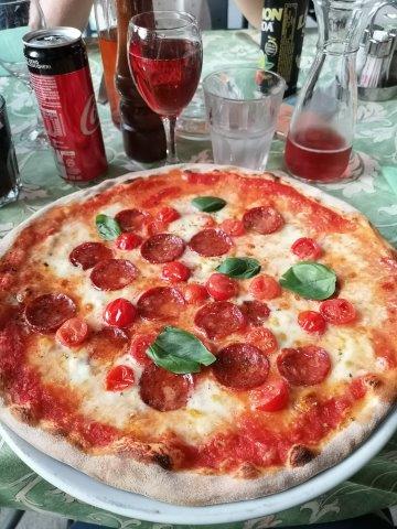 pizza Delizia in villa maria restaurant