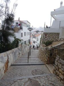 trappen naar het oude centrum van albufeira portugal