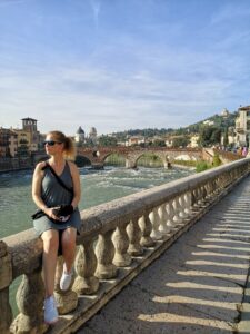 ponte pietra over de Adige rivier in Verona