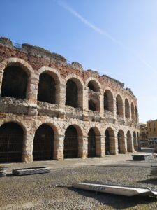 zicht op de arena van Verona in Italië