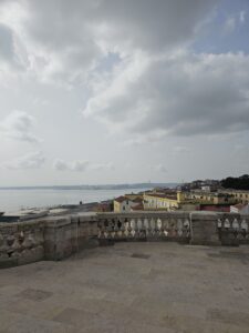 uitzicht van op het terras van Panteão Nacional over Lissabon portugal